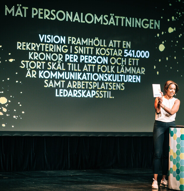 elaine med personalmomsättning text